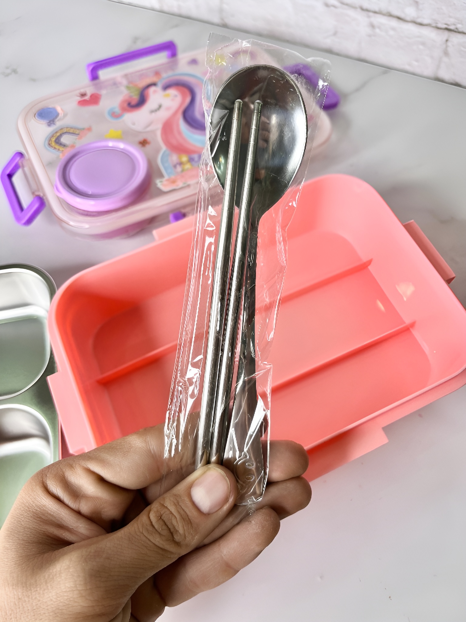 ظرف غذا یک‌طبقه ضد نشت با محفظه استیل و جای سس