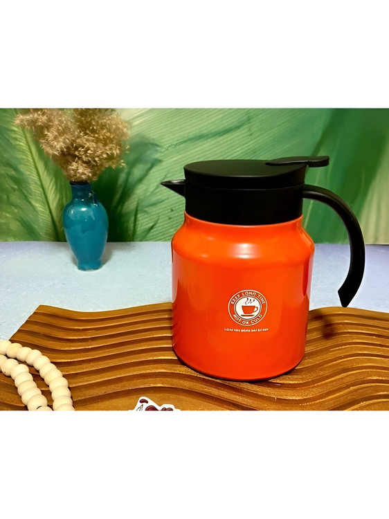 فلاسک Hot & Cold با درب ضد نشت و قابلیت حمل آسان