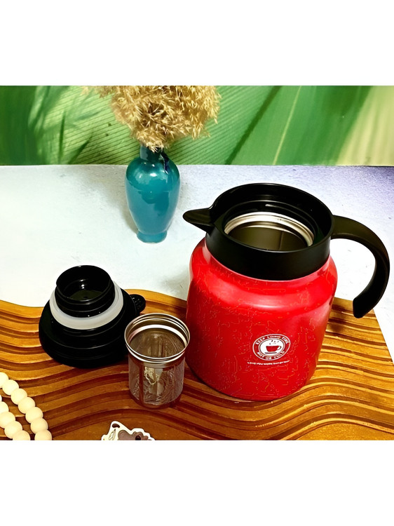 فلاسک با طراحی مدرن و بدنه بادوام Hot & Cold