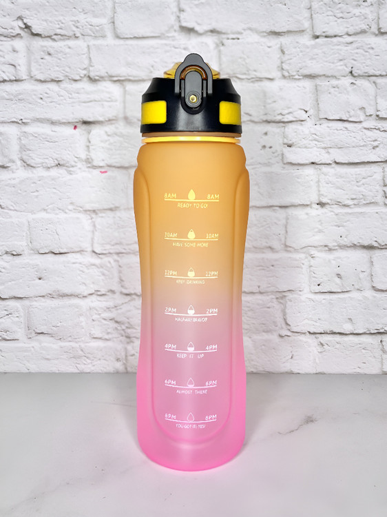 قمقمه شفاف با نشانگر زمانی برای یادآوری نوشیدن آب