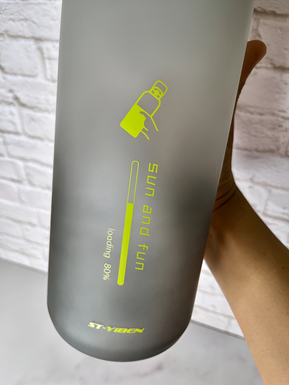 قمقمه EYUN با دسته حمل و طراحی حرفهای