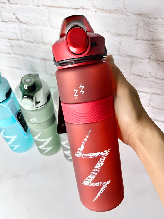 قمقمه ورزشی ۱۰۰۰ میلیلیتر با طراحی خاص