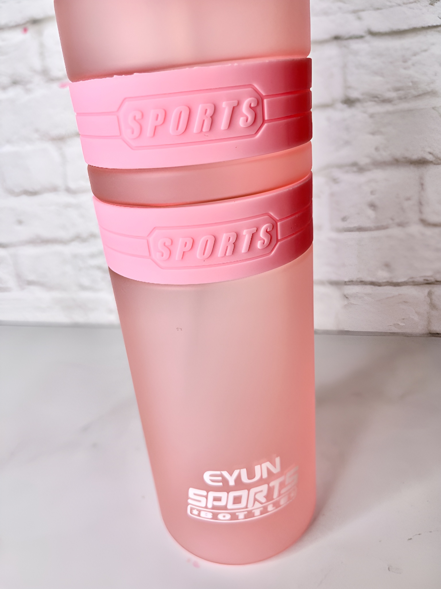 قمقمه EYUN SPORTS با درب قفل‌دار ضدنشت