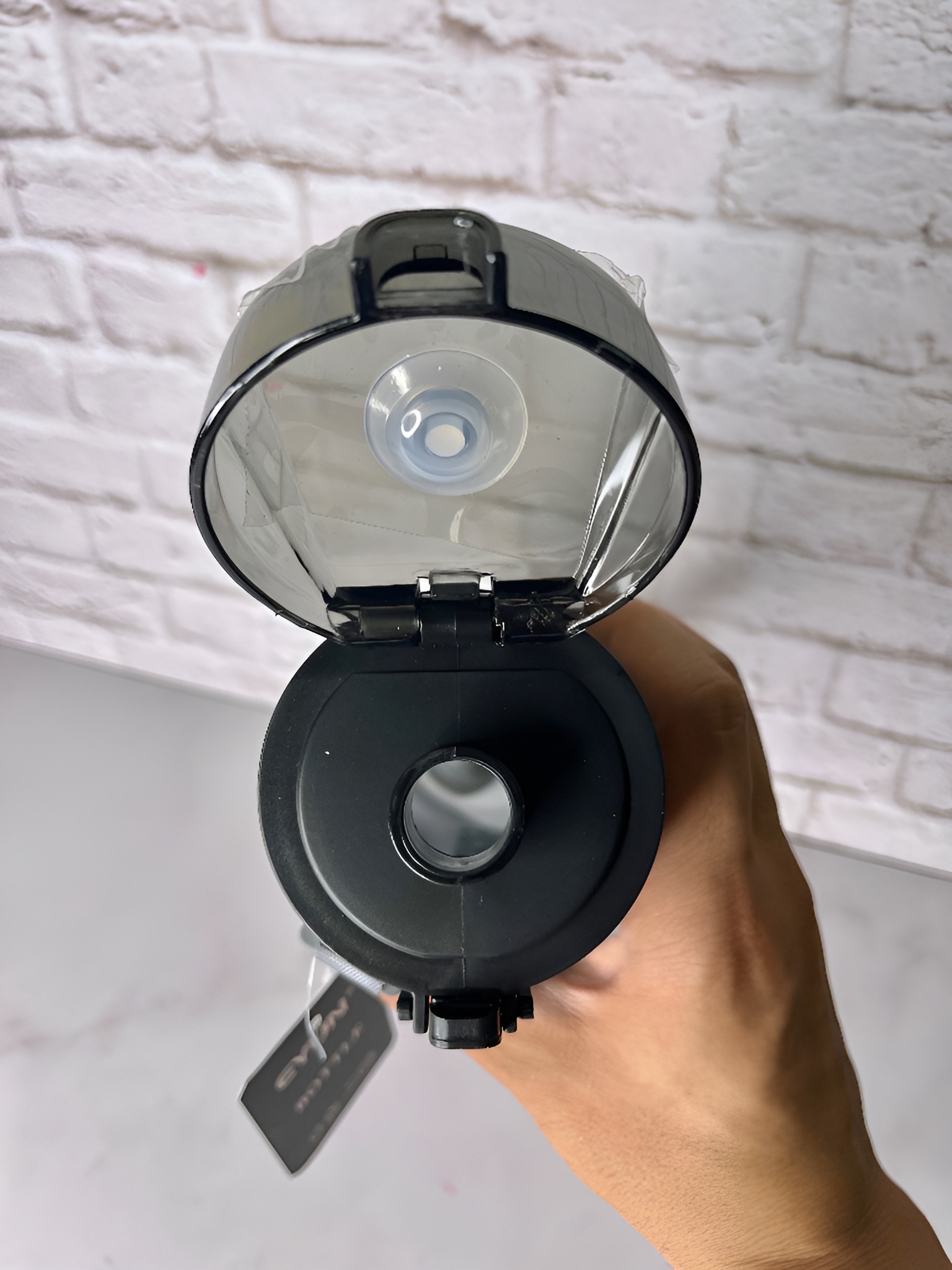 قمقمه اسپرت ایون با طراحی حرفه‌ای مدل فایت مود