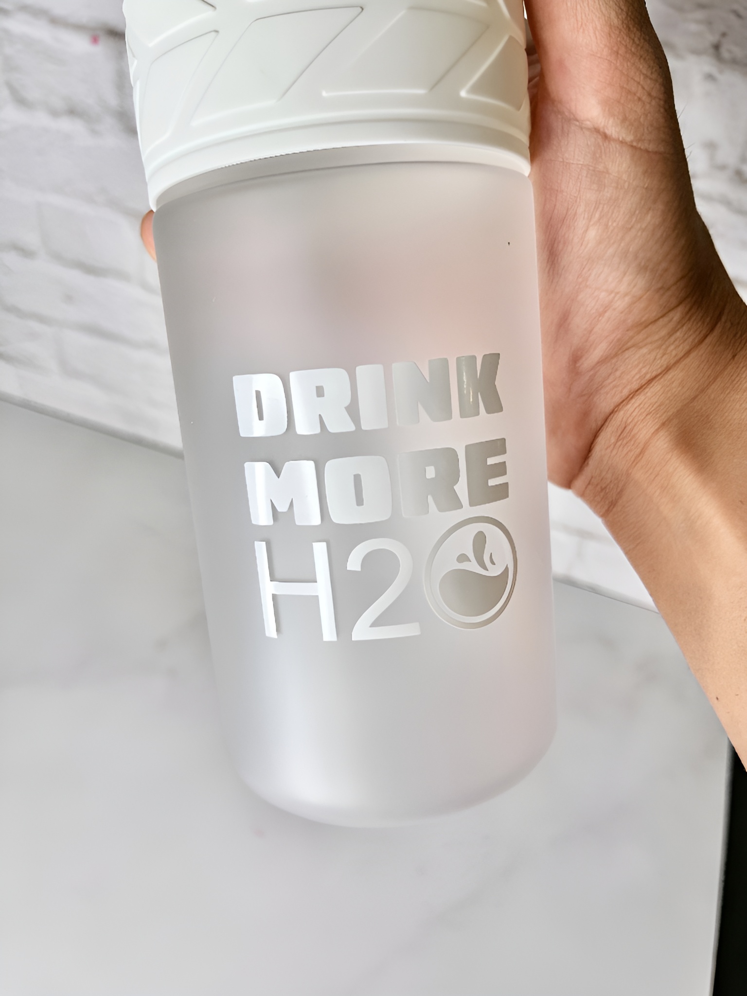 قمقمه اسپرت یک لیتری EYUN مناسب باشگاه