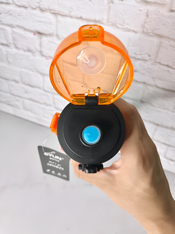 قمقمه ایون سبک و مقاوم با درب ایمن