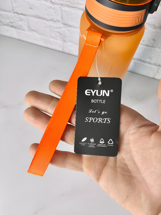 بطری ورزشی ایون با بدنه محکم