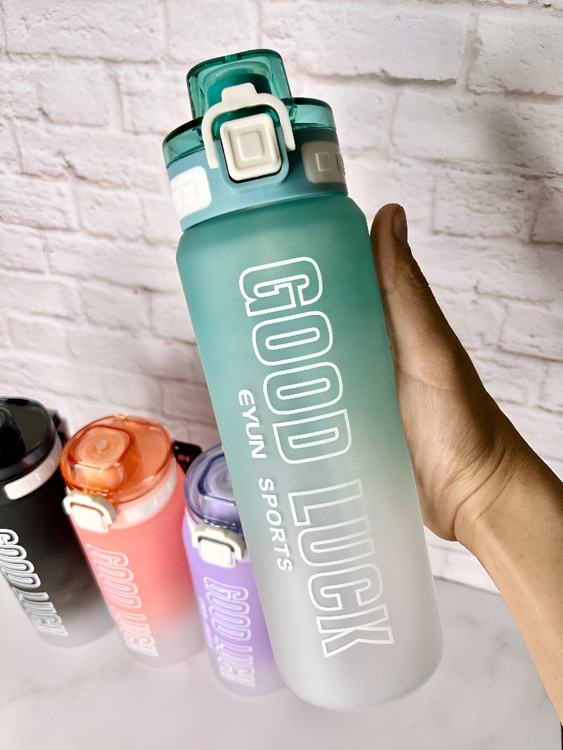 قمقمه اسپرت با نوشته Good Luck