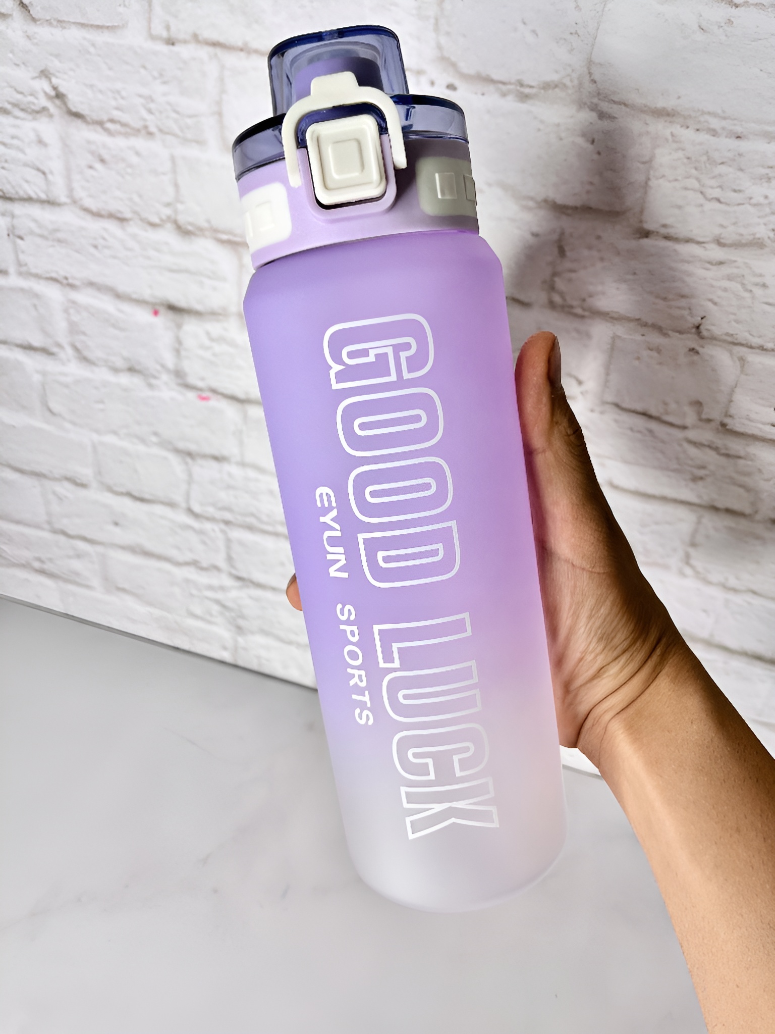 بطری آب یک لیتری ایون مدل GOOD LUCK