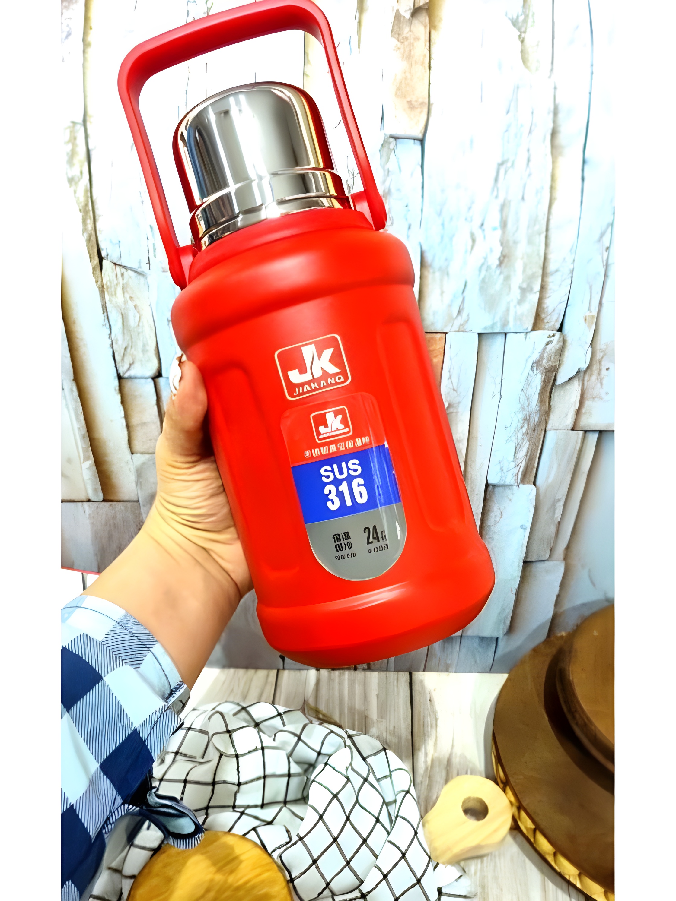 فلاسک جی کی مدل دسته‌دار مناسب سفر و محل کار