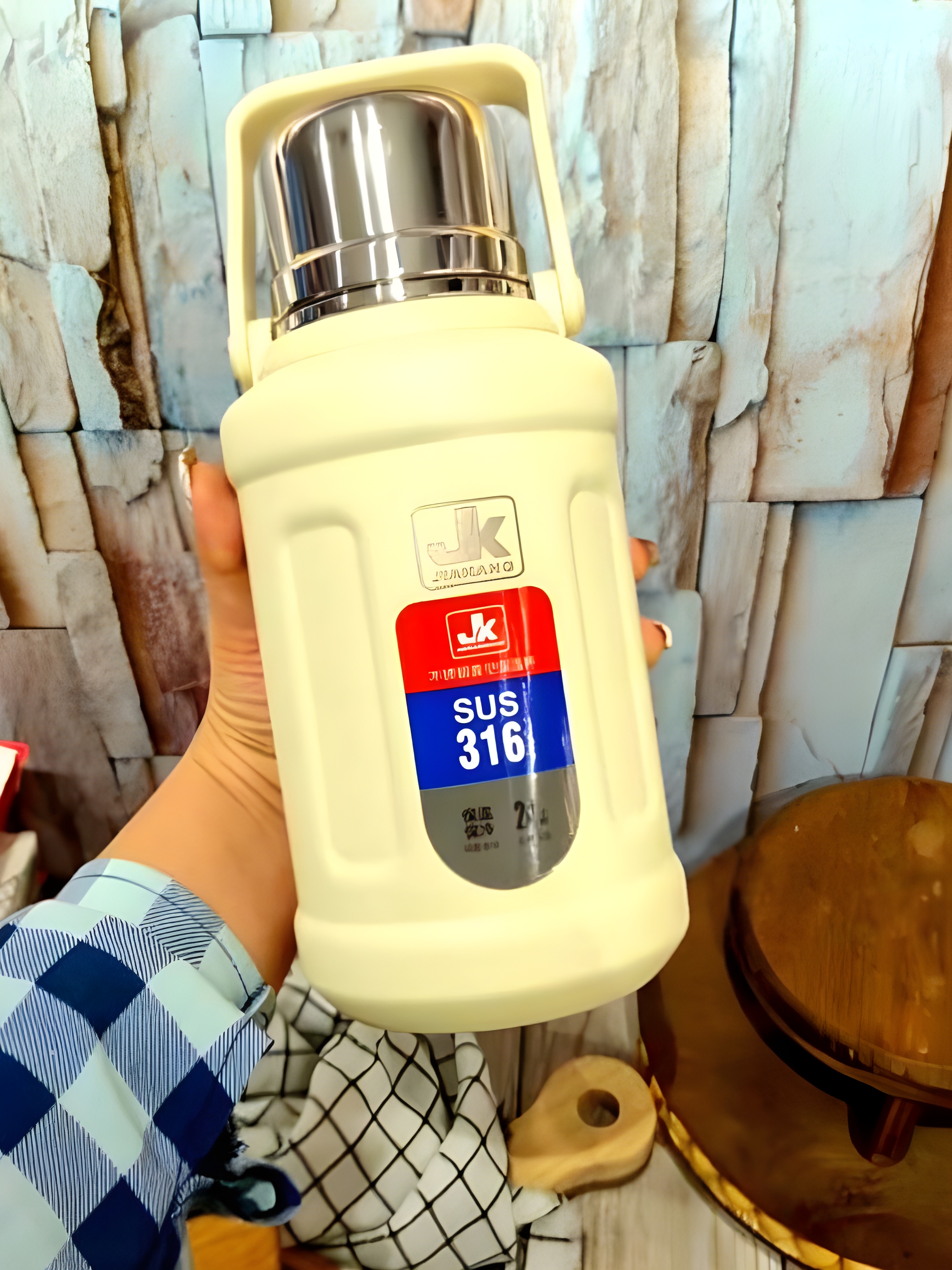 فلاسک بزرگ ۱۰۰۰ میل JK با درب پیچی و نگهداری دما