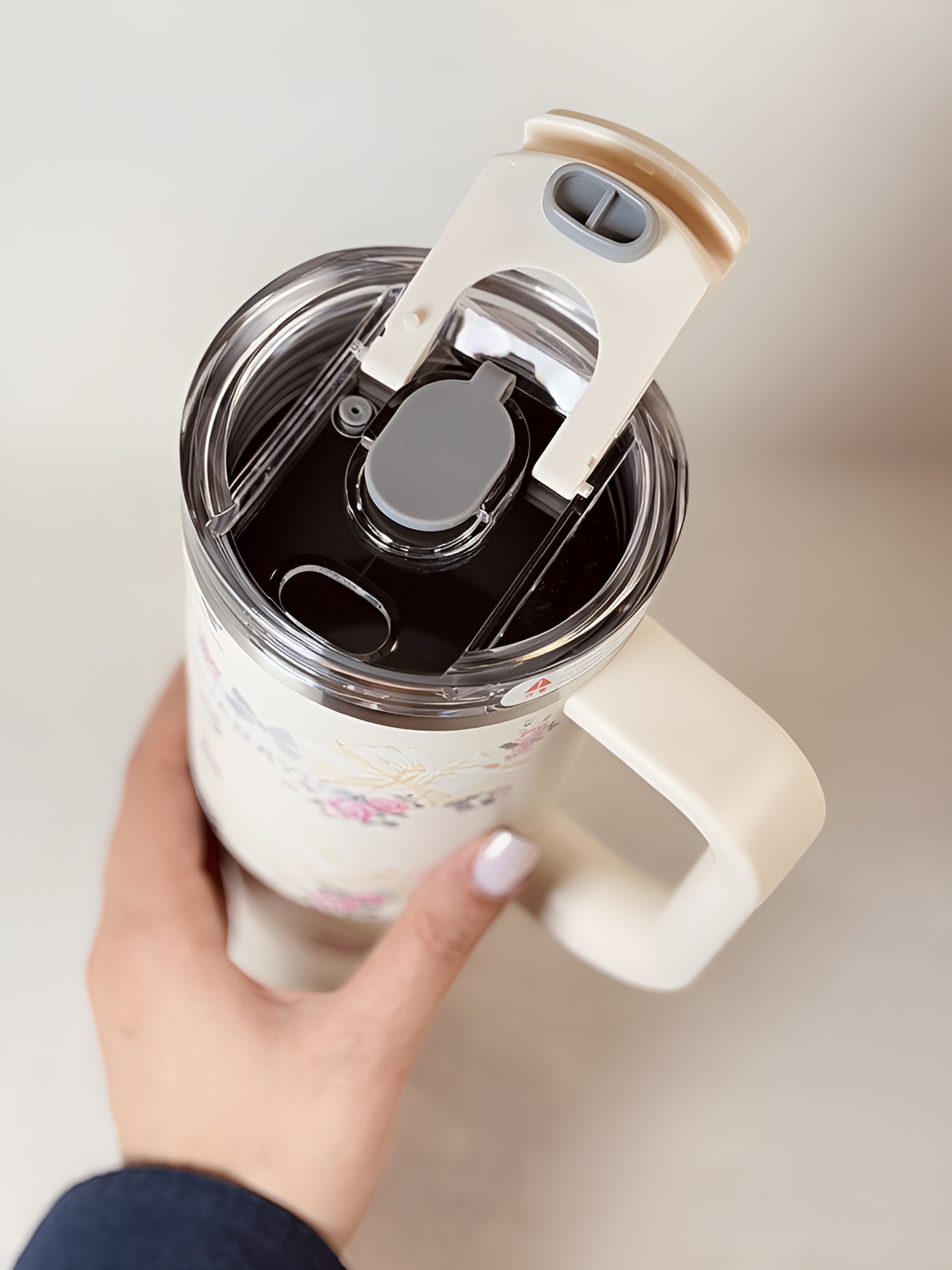 ماگ ۹۰۰ میلی‌لیتری SITARAYURI مناسب هدیه و سفر