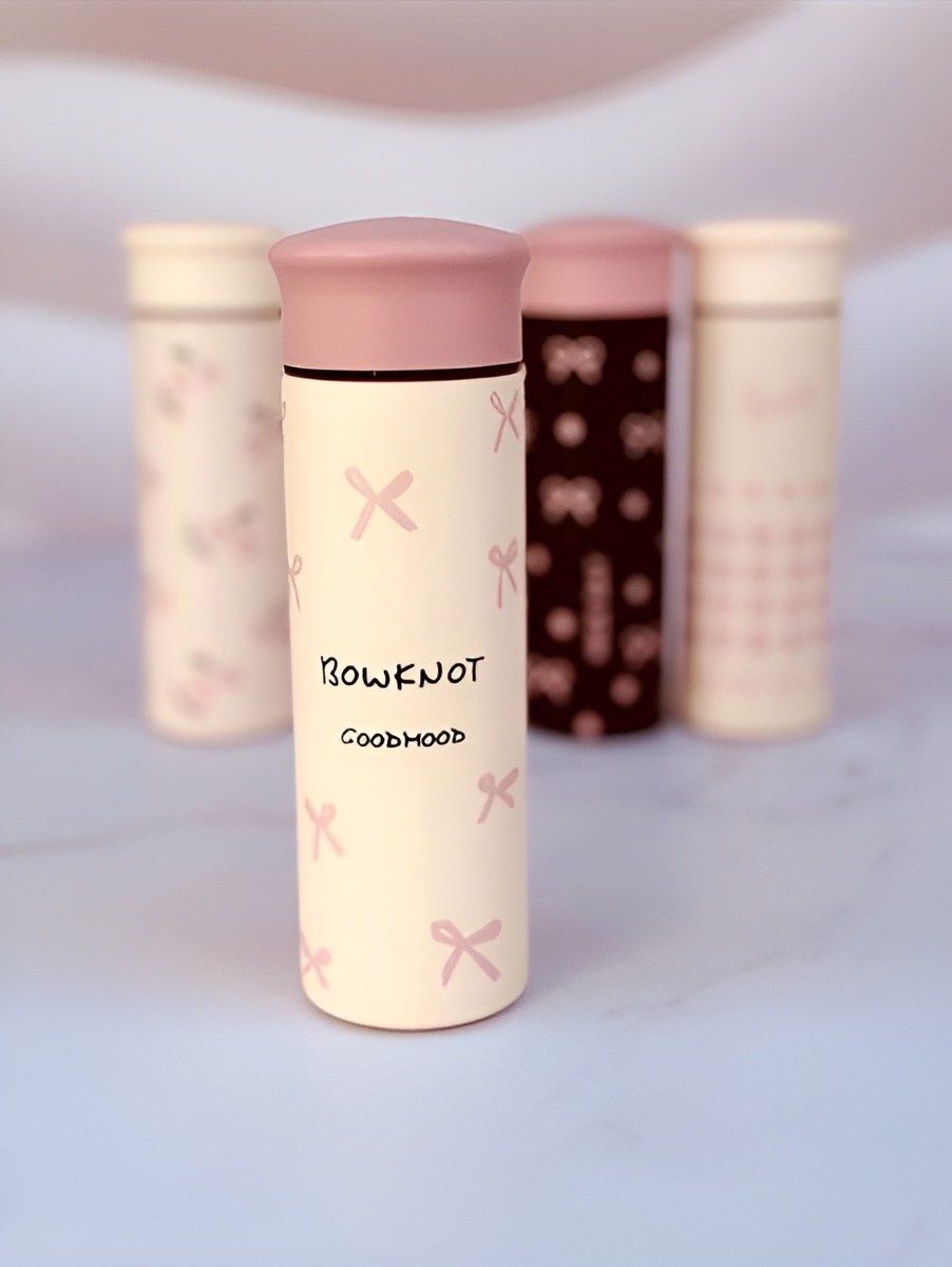 لیوان مسافرتی طرح پاپیونی با درب محکم