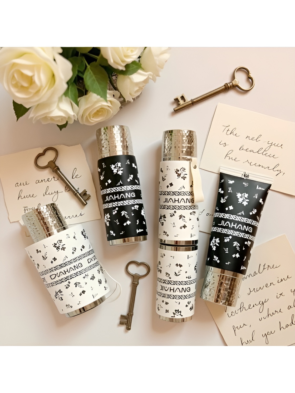 تصویر فلاسک گلدار ۸۰۰ میل برند JK