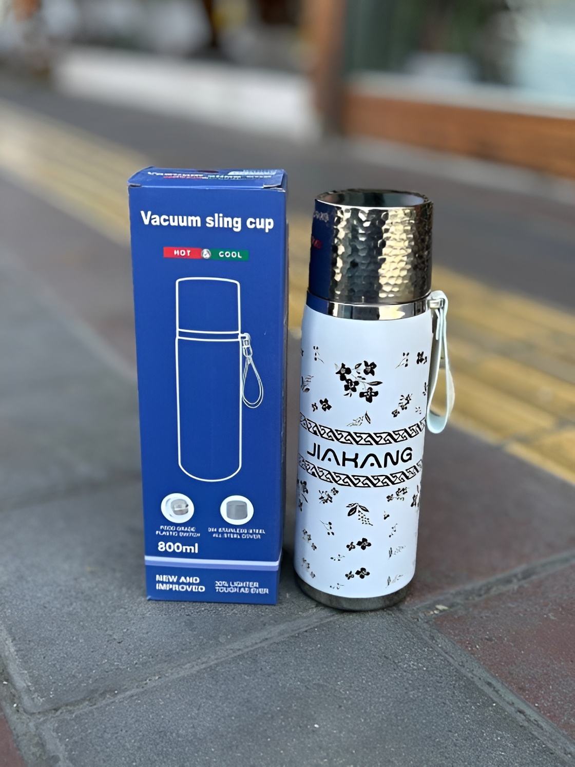 عکس فلاسک گلدار جی‌کی با طرح زیبا