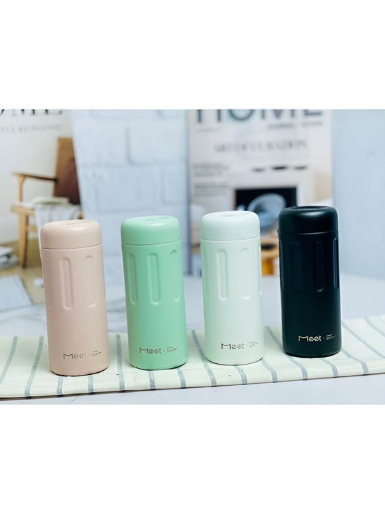 فلاسک کوچک میت مناسب نوشیدنی گرم و سرد